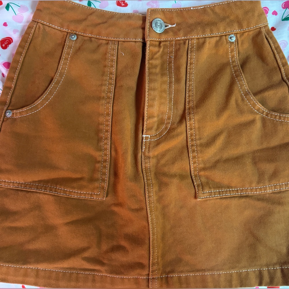 BDG Tan Skirt with Silver Button